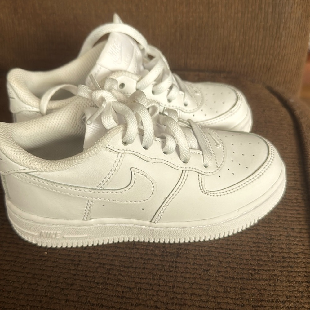 White Air Force 1